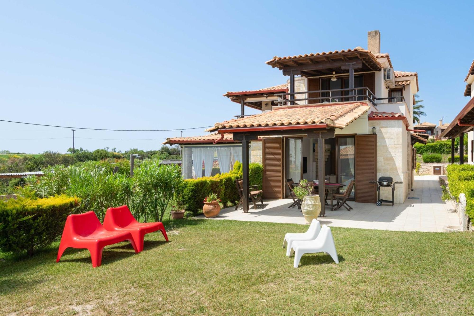 Hidden Gems #feelslikehome * Afytos